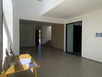 CASA EN PRIVADA RESIDENCIAL CONKAL • YUCATÁN