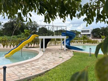 CASA EN PRIVADA RESIDENCIAL CONKAL • YUCATÁN