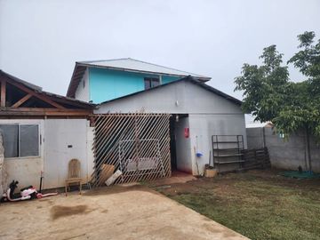 CASA CON GRAN ESPACIO EN BARRIO TRANQUILO