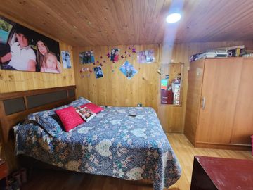 CASA CON GRAN ESPACIO EN BARRIO TRANQUILO