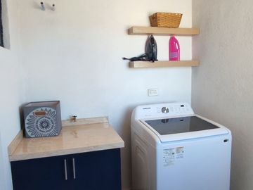 Departamento con roof garden en venta, dos recamaras.