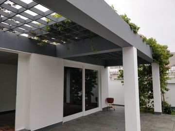 VENTA CASA EN RINCONADA DEL LAGO 1ERA ETAPA