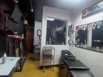 Venta Edificio comercial y residencial Urdesa Central Av Victor Emilio Estrada Guayaquil