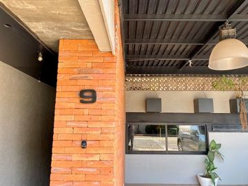 Hermosa casa dentro de coto La Loma en Bugambilias