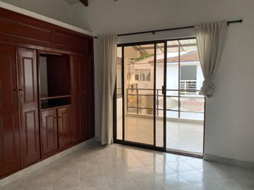 VENDO HERMOSA CASA EN CONDOMINIO AL SUR DE CALI EN EL BARRIO MELÉNDEZ