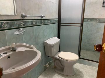 VENDO HERMOSA CASA EN CONDOMINIO AL SUR DE CALI EN EL BARRIO MELÉNDEZ