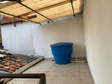 VENDO HERMOSA CASA EN CONDOMINIO AL SUR DE CALI EN EL BARRIO MELÉNDEZ