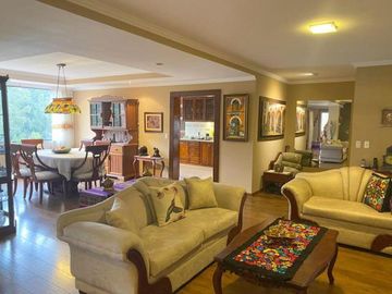 Lujoso Penthouse en venta 350m2C Sector Ordóñez Lasso