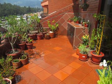 Lujoso Penthouse en venta 350m2C Sector Ordóñez Lasso
