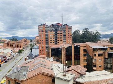Lujoso Penthouse en venta 350m2C Sector Ordóñez Lasso