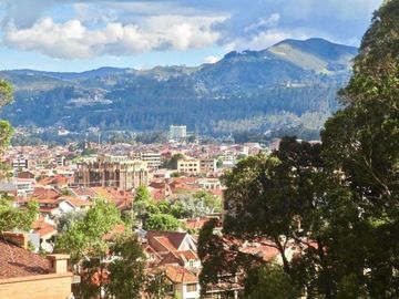 Lujoso Penthouse en venta 350m2C Sector Ordóñez Lasso