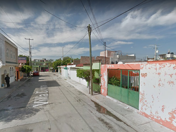 CASA EN VENTA EN CELAYA GUANAJUATO COL. VILLAS DEL ROMERAL