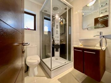 RINCONADA - VENDE CASA DOS PISOS 4D 4B PISICNA - COND. EL GOLF