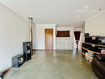 RINCONADA - VENDE CASA DOS PISOS 4D 4B PISICNA - COND. EL GOLF