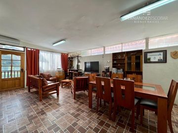 RINCONADA - VENDE CASA DOS PISOS 4D 4B PISICNA - COND. EL GOLF