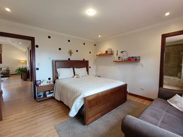 Lujosa casa en Venta en Rio Amarillo - Vive en el Espacio y Comodidad que Mereces sin Salir de la Ciudad