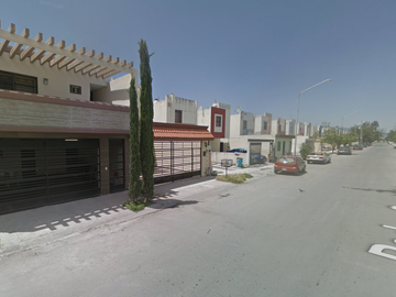 CASA EN REMATE BANCARIO EN PEDRO GUAJARDO , QUINTAS COLONIAL, APODACA , NUEVO LEON.