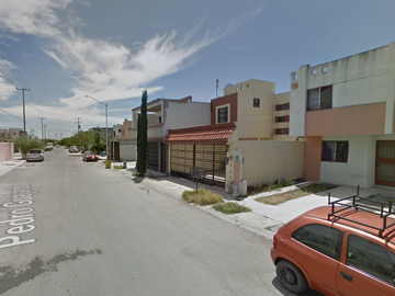 CASA EN REMATE BANCARIO EN PEDRO GUAJARDO , QUINTAS COLONIAL, APODACA , NUEVO LEON.