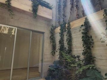 Venta de departamento con inquilino: 2 recámaras, 2 baños, 2 estacionamientos. Renta: 63mil mensuales! Col. Condesa