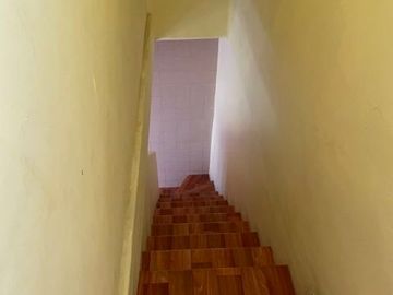 Venta de casa: 3 recámaras, 2.5 baños, 1 estudio, mezzanine, techos altos, jardín. Col. Narvarte Pte. cerca Metro Etiopía.