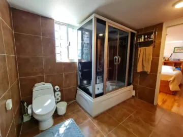 REMATE DE GRANDE CASA EN CIUDAD SATELITE, NAUCALPAN, EDO. MÉX.