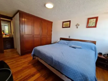 REMATE DE GRANDE CASA EN CIUDAD SATELITE, NAUCALPAN, EDO. MÉX.
