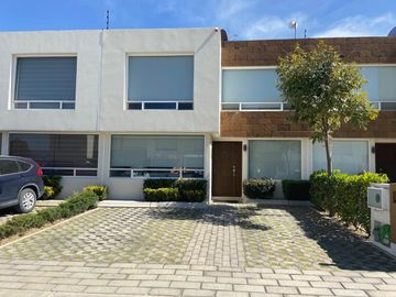Casa en Venta Residencial Lomas Virreyes, Calimaya