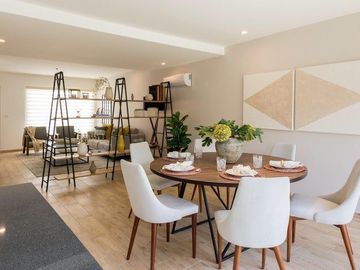 CASA EN VENTA CON HERMOSA VISTA