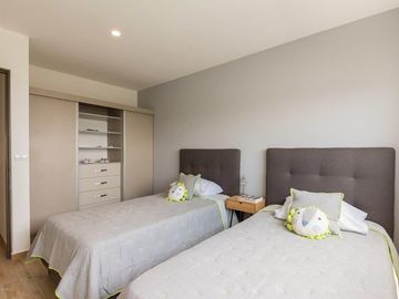 CASA EN VENTA CON HERMOSA VISTA