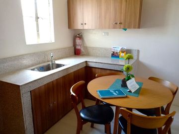 AFFORDABLE TOWNHOUSE ELENA MODEL HOUSE & LOT FOR SALE IN BRGY. HUGO PEREZ TRECE MARTIREZ CAVITE