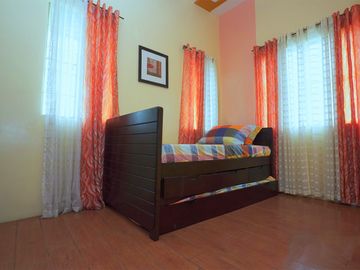 AFFORDABLE TOWNHOUSE STEFANIA MODEL HOUSE & LOT FOR SALE IN BRGY. HUGO PEREZ TRECE MARTIREZ CAVITE