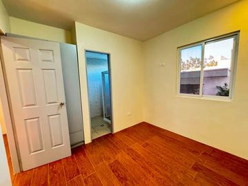 Contemporary 4 Bedrooms Well-Maintained 3-Storey House and Lot in Green Meadows @ Orchard Salitran 4 Dasmariñas Cavite