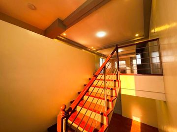 Contemporary 4 Bedrooms Well-Maintained 3-Storey House and Lot in Green Meadows @ Orchard Salitran 4 Dasmariñas Cavite