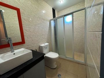 Contemporary 4 Bedrooms Well-Maintained 3-Storey House and Lot in Green Meadows @ Orchard Salitran 4 Dasmariñas Cavite