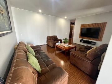 Venta departamento en Lo Alto de tres recámaras y family