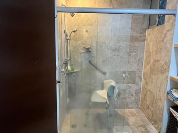 Venta departamento en Lo Alto de tres recámaras y family