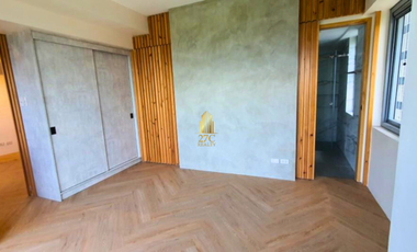 Newly Renovated 3-Bedrooms in Infinity Tower, BGC – For Sale or Rent