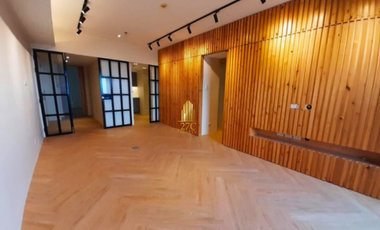 Newly Renovated 3-Bedrooms in Infinity Tower, BGC – For Sale or Rent
