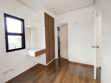 Brand New 2-Storey House and Lot in Grand Parkplace Village Imus Cavite