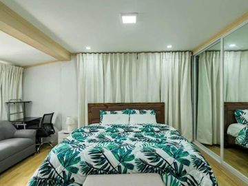 FOR SALE - Three Storey Corner Townhouse in Galleria New Manila, New Manila, Quezon City