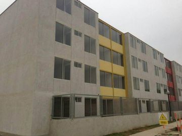 ALQUILER DE DEPARTAMENTO CON COCHERA EN CONDOMINIO EN CARABAYLLO
