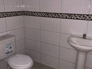 Se Vende Casa Frente A Parque En Urb San Antonio