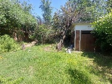 VA. DOMINGUEZ - CASA A RESTAURAR EN LOTE (NO PH) DE 596m2.