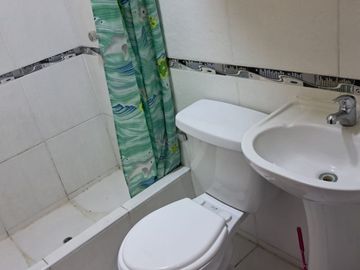 SE VENDE LINDO DEPARTAMENTO DUPLEX EN 2do y 3er piso - HUANCHACO (MPELAEZ)