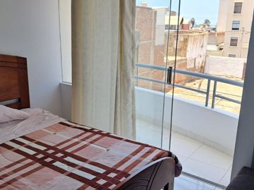 SE VENDE LINDO DEPARTAMENTO DUPLEX EN 2do y 3er piso - HUANCHACO (MPELAEZ)