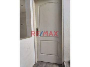Venta De Departamento En Estreno