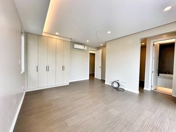Brand new Modern exquisite House with Elevator For sale in Bf Homes