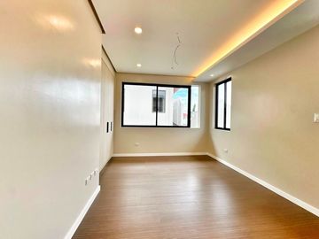 Brand new Modern exquisite House with Elevator For sale in Bf Homes