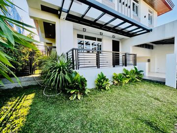 Modern  Zen Design Single attached For sale in BF Homes