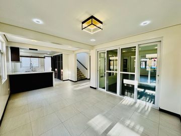 Modern  Zen Design Single attached For sale in BF Homes